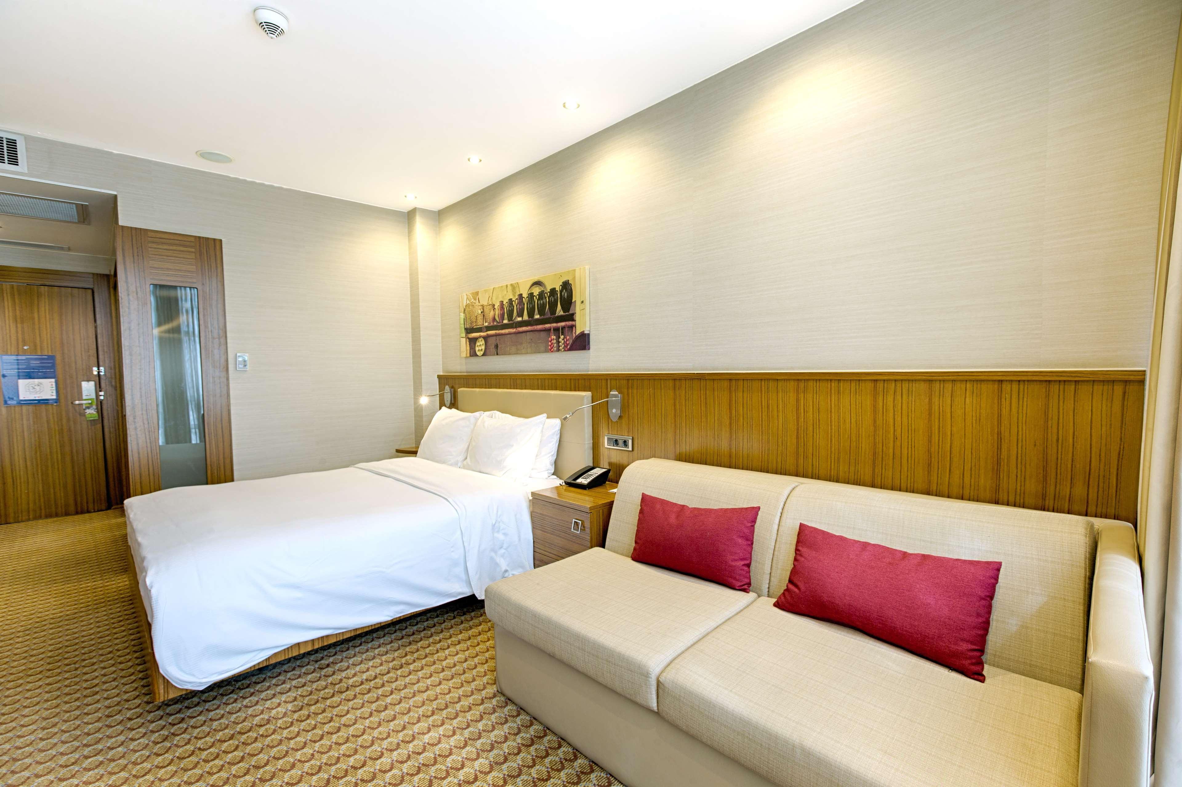 Hampton By Hilton Gaziantep Hotel Екстериор снимка