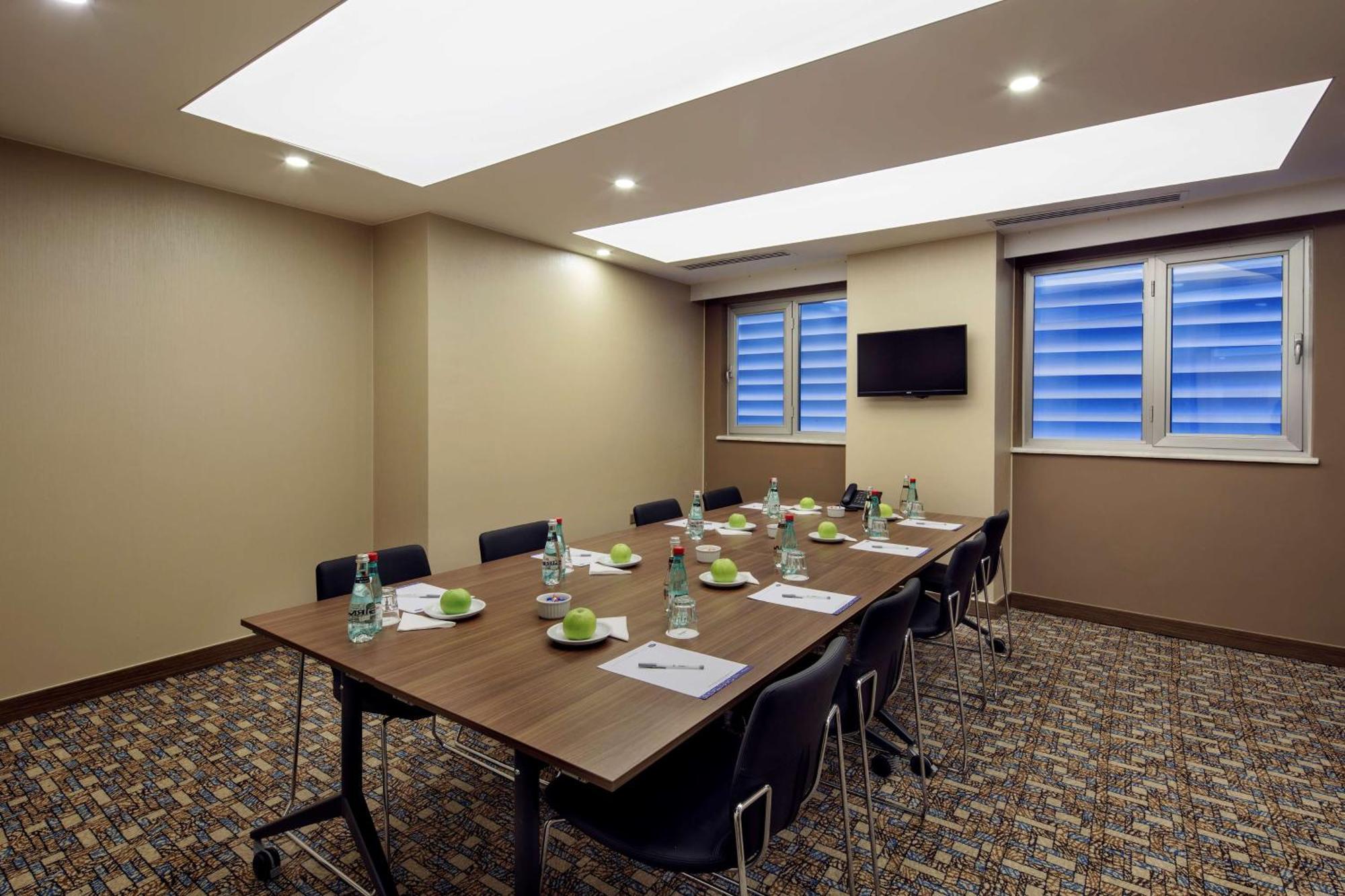 Hampton By Hilton Gaziantep Hotel Екстериор снимка