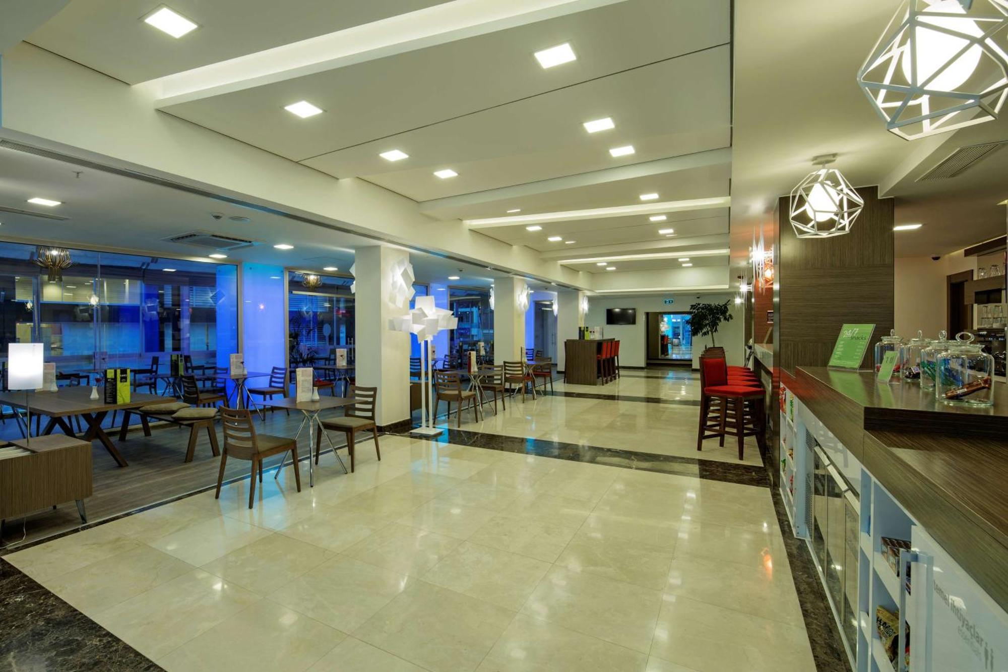 Hampton By Hilton Gaziantep Hotel Екстериор снимка