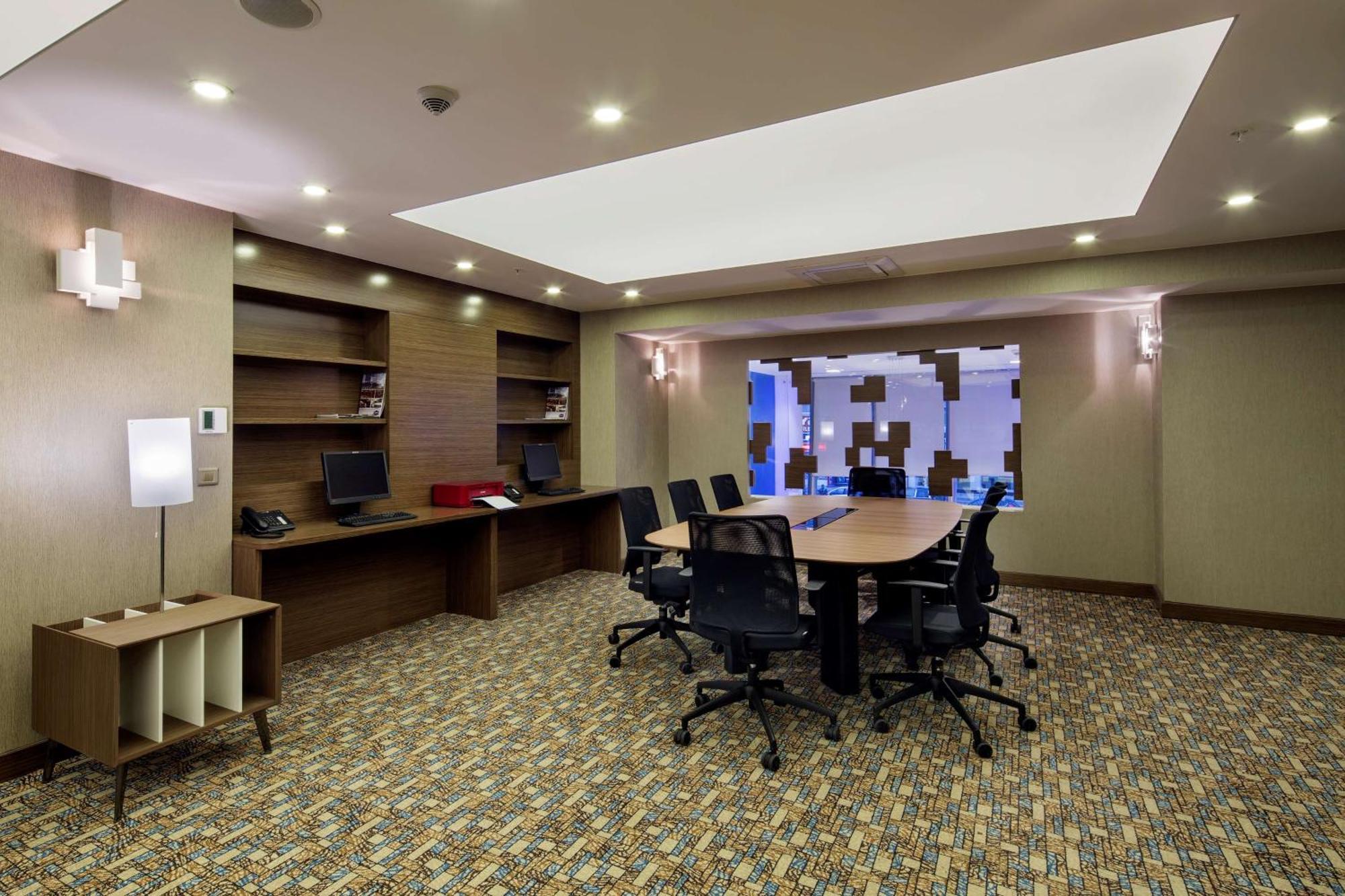 Hampton By Hilton Gaziantep Hotel Екстериор снимка